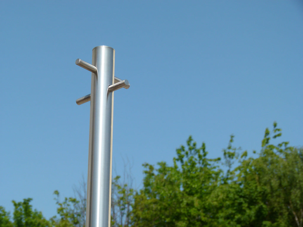 Brushed stainless steel washing line pole, marine grade 316 and rust-resistant