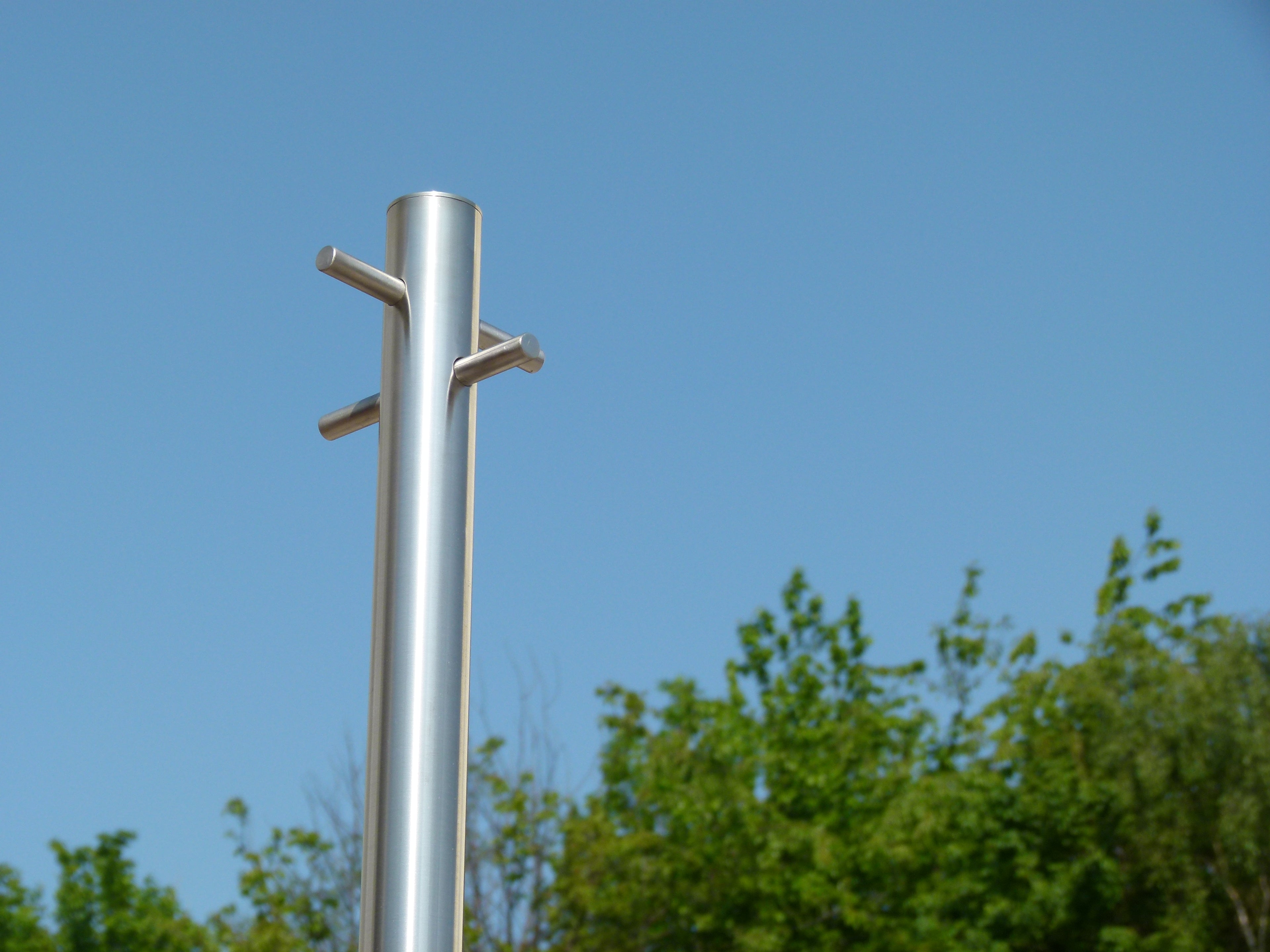 Brushed stainless steel washing line pole, marine grade 316 and rust-resistant