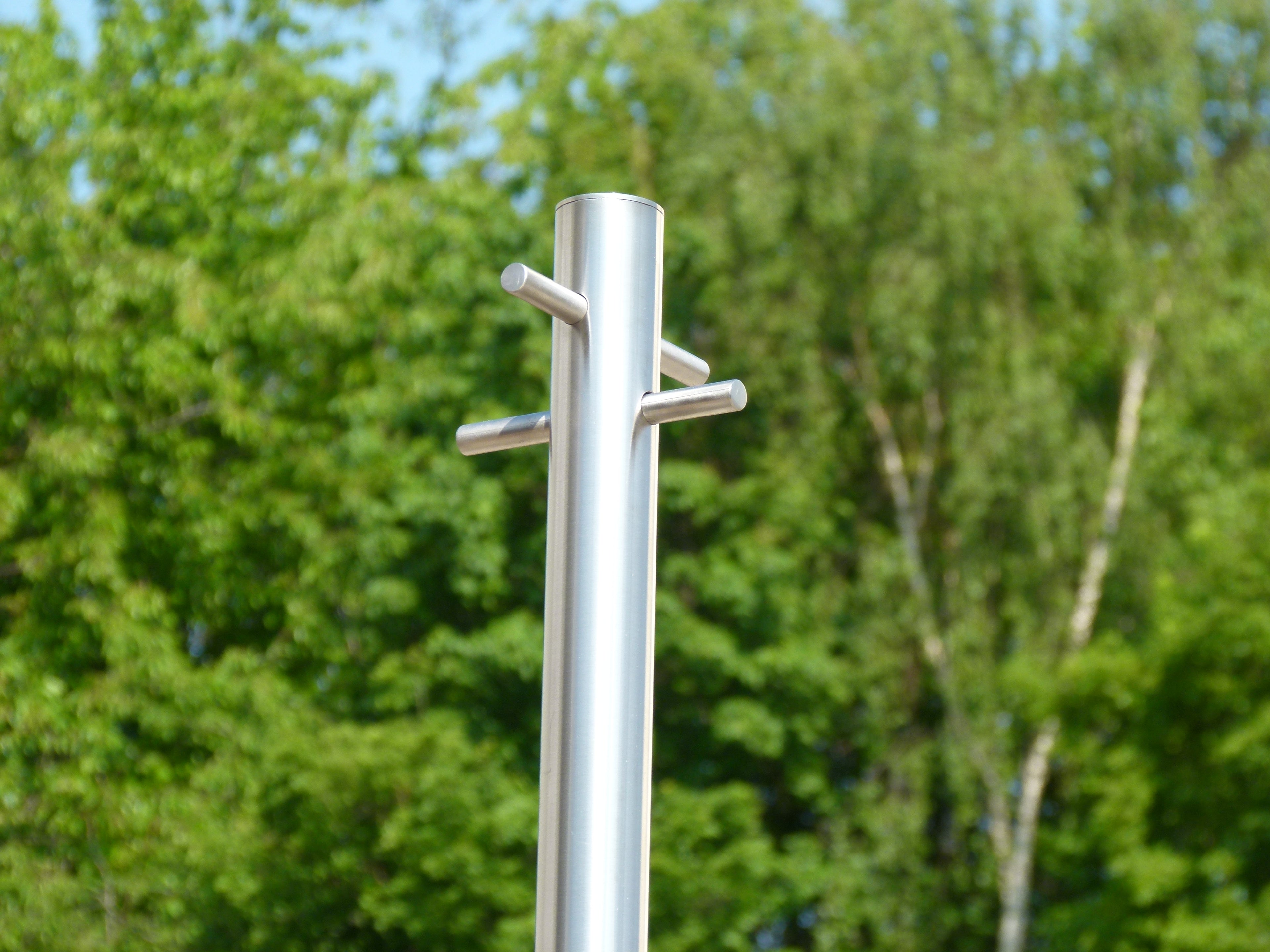 The Stainless One — 42mm round brushed stainless steel washing line pole