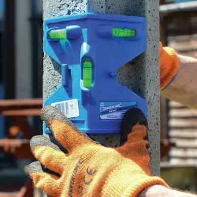 2-way post leveller for setting a washing line pole straight during installation